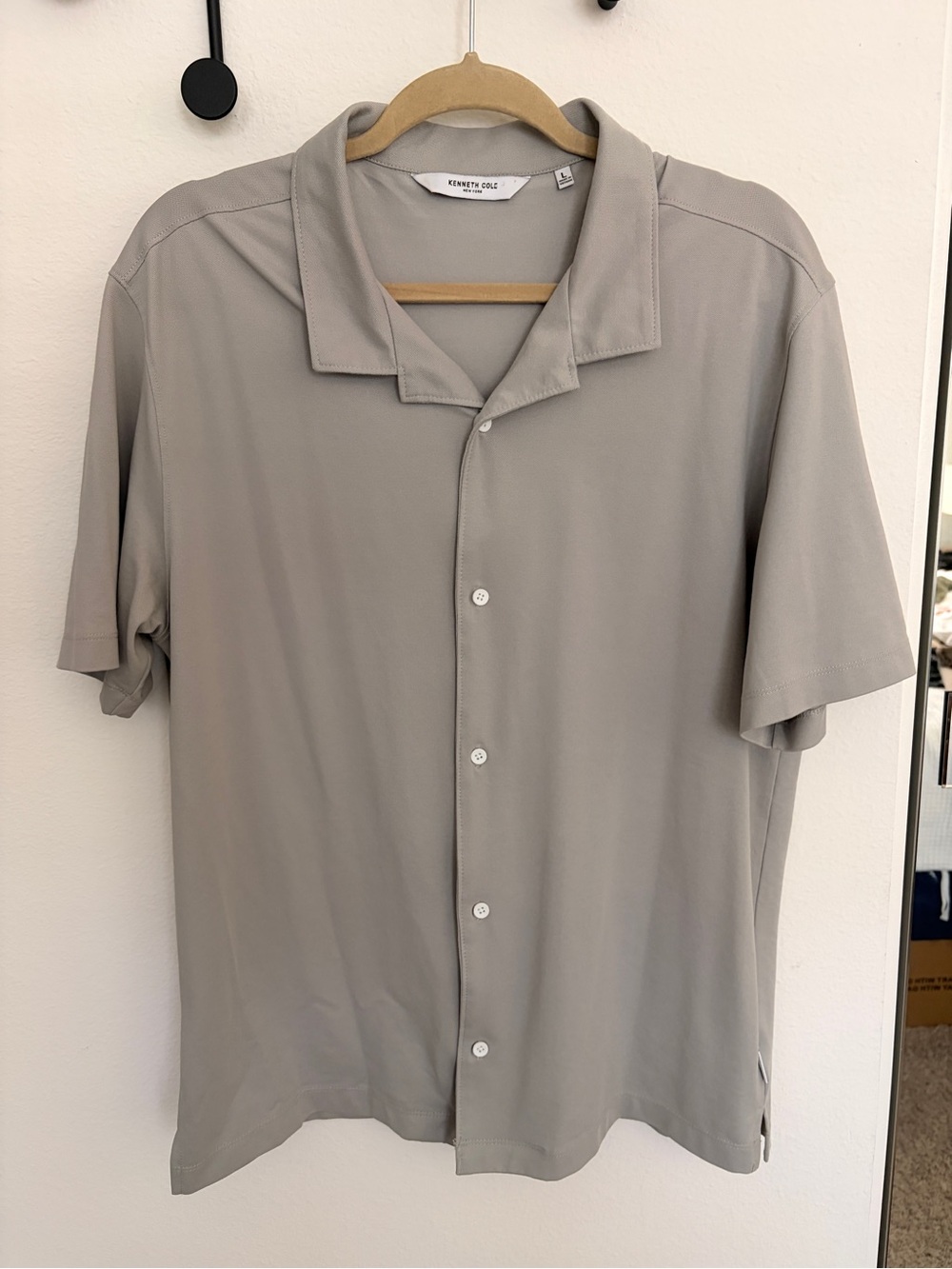 Kenneth Cole Short-Sleeve Button-Down Shirt